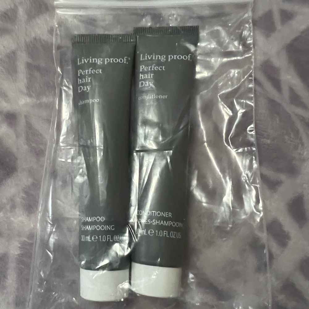 Living Proof Perfect Hair Day Travel Bundle - DRAMATICALLY IMPROVES HAIR HEALTH